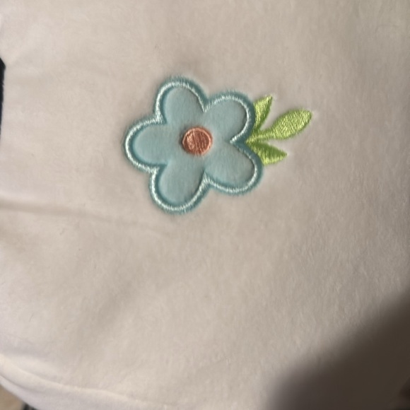 Connor the cow with flower squishmallow NWT - Picture 4 of 5
